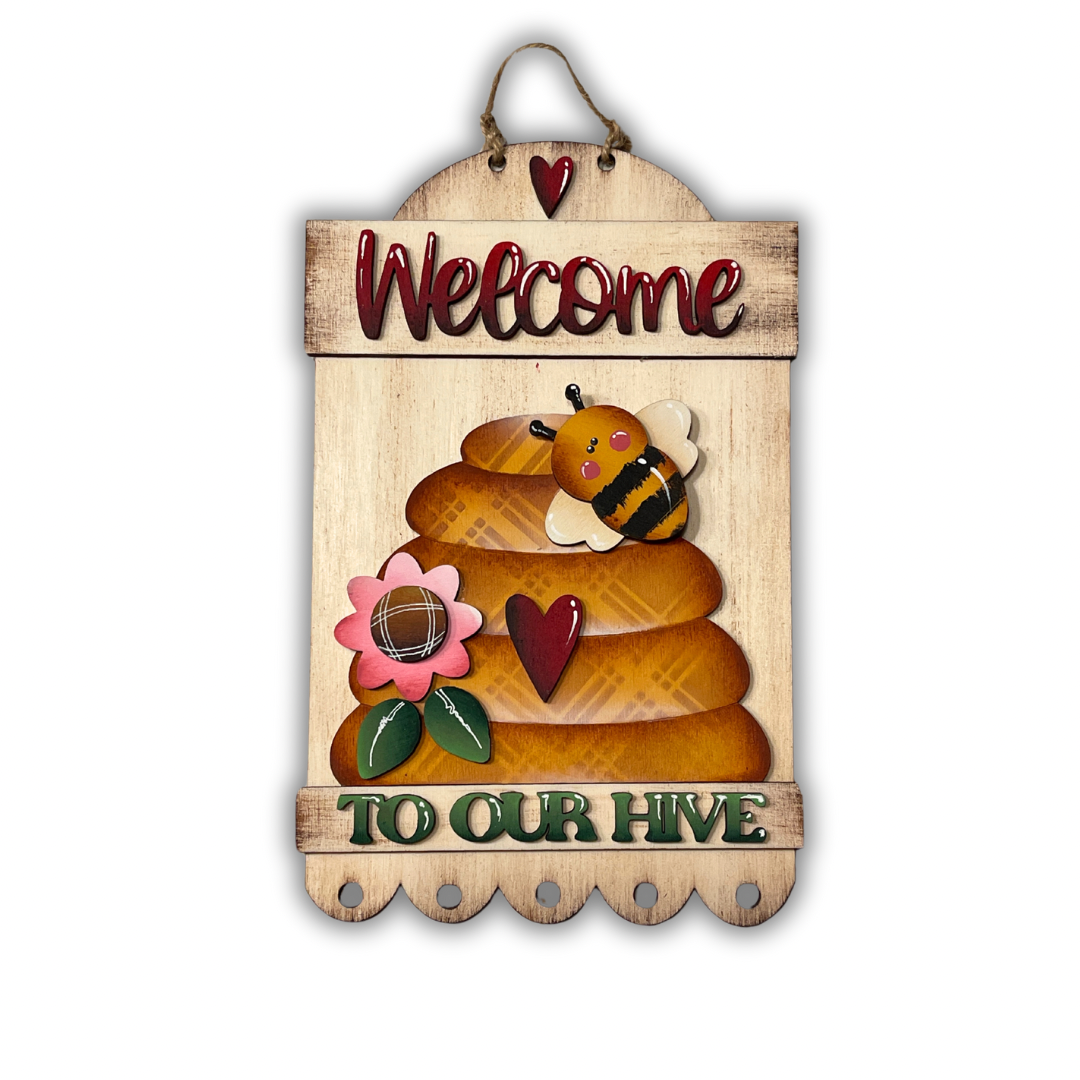 Fuoriporta Welcome to our hive Out of the Wood