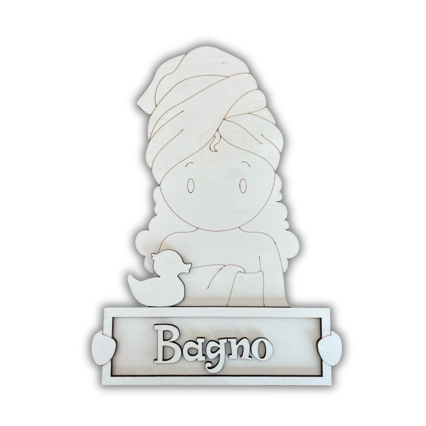Bambina con scritta BAGNO Out of the Wood