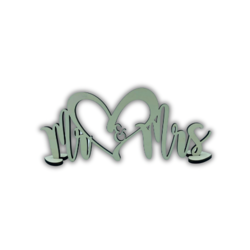 Scritta “Mr & Mrs”con cuore Grezza o Dipinta Out of the Wood
