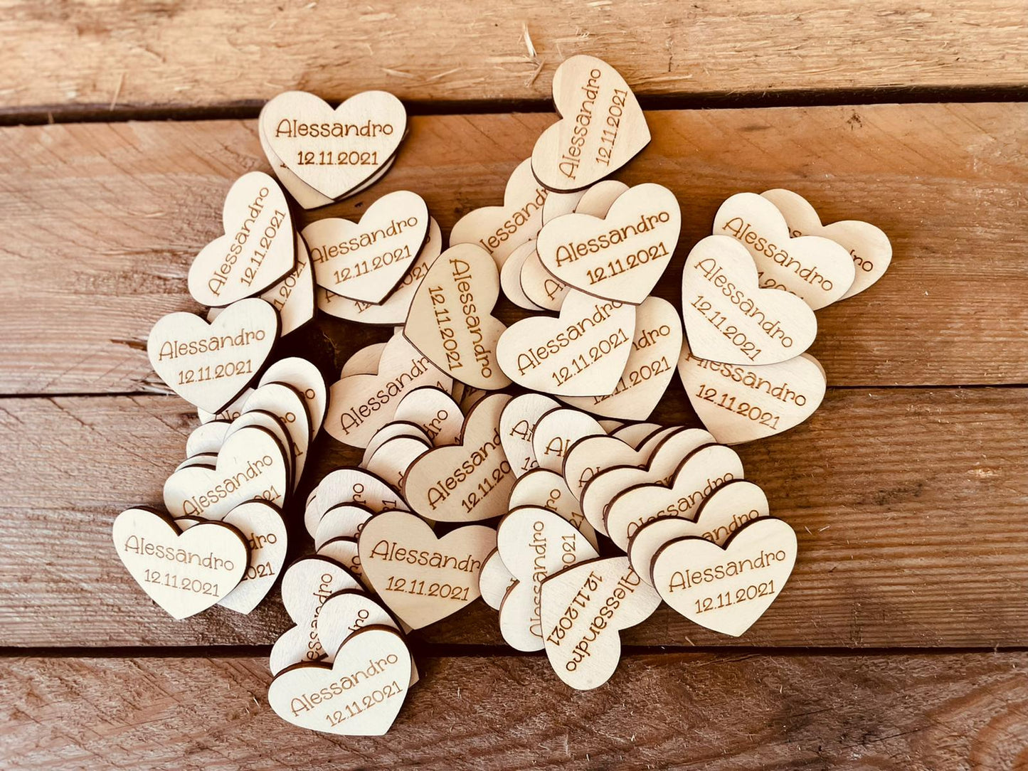 Targhetta cuore personalizzabile - Out of the Wood