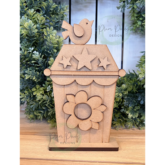 Patriotic birdhouse Out of the Wood
