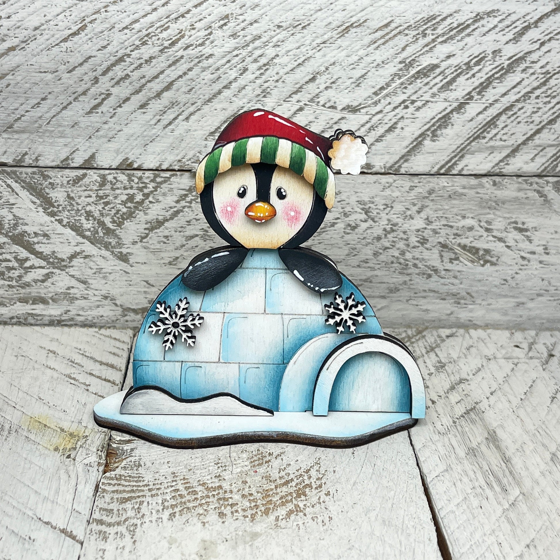 Igloo con personaggi con piedistallo Out of the Wood