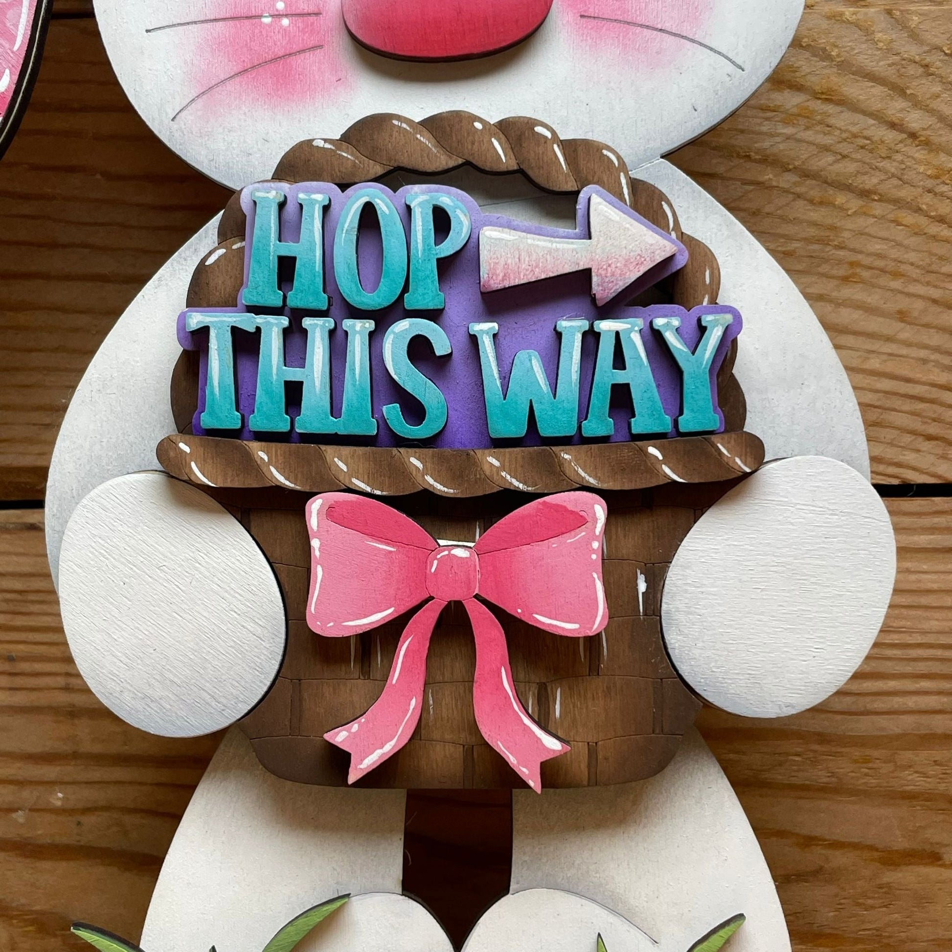 Funny Bunny con cesto intercambiabile Out of the Wood