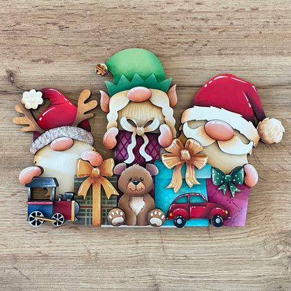 Christmas with my gnome Out of the Wood