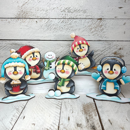 Pinguini natalizzi con piedistallo Out of the Wood