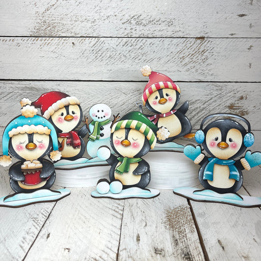 Pinguini natalizzi con piedistallo Out of the Wood
