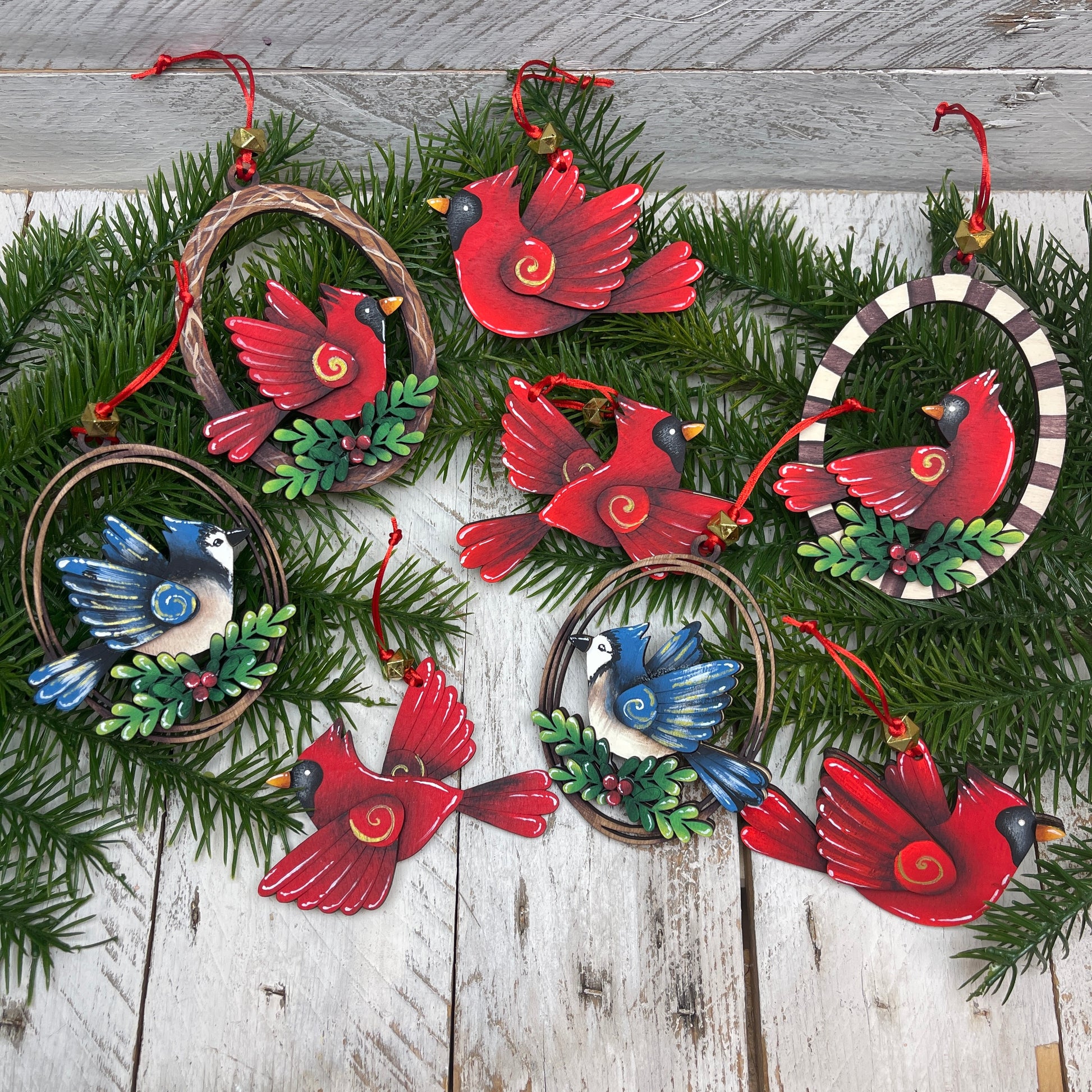 Uccellino cardinal Out of the Wood