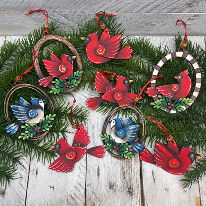 Uccellino cardinal Out of the Wood