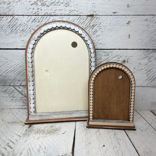 Cornice stondata a pallini Out of the Wood