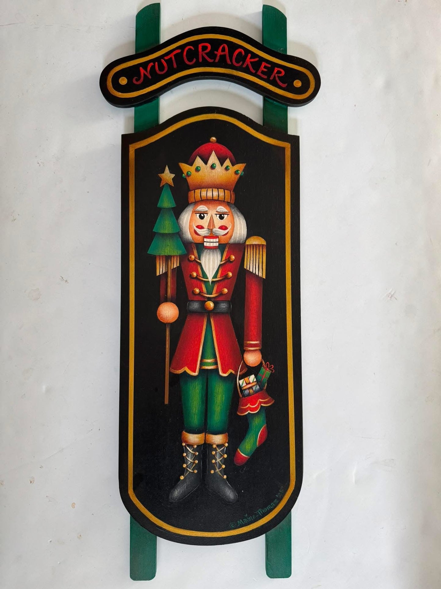 SAGOMA SP 8 MM  -pattern -“ Nutcracker sled ”by Maxine Thomas Out of the Wood