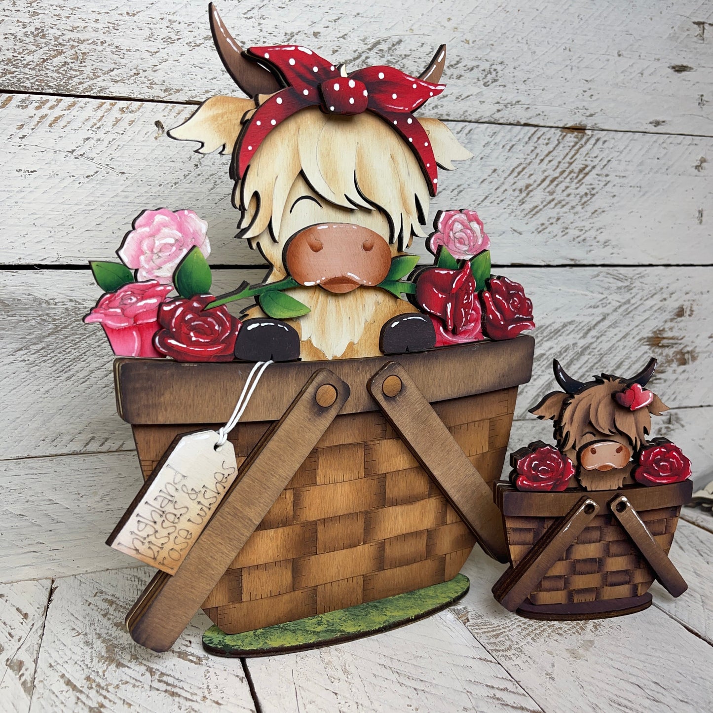 Pannello intercambiabile con mucca del new highland con rose Out of the Wood