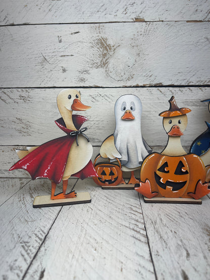 Oche Halloween   con piedistallo Out of the Wood