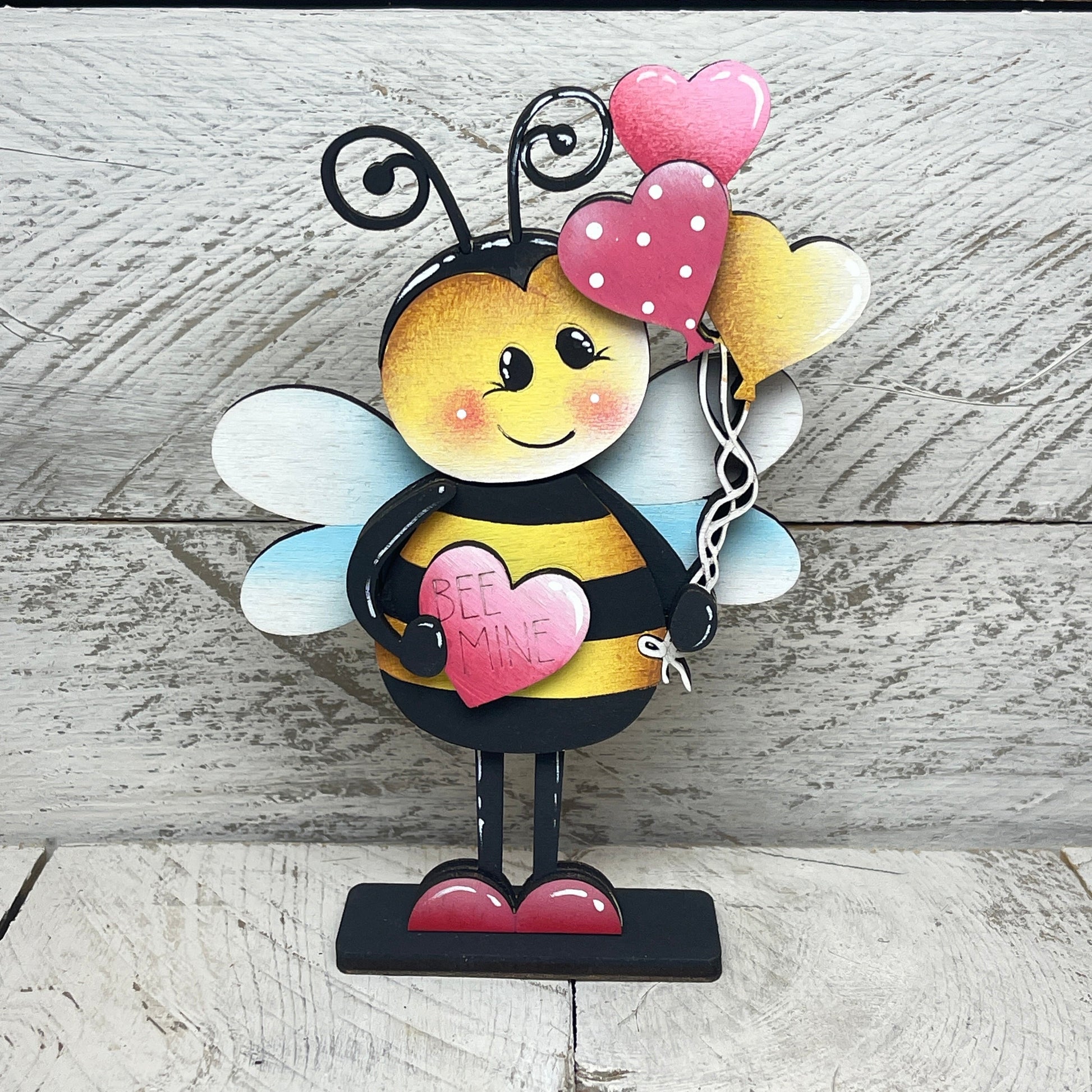 Api San Valentino con piedistallo Out of the Wood