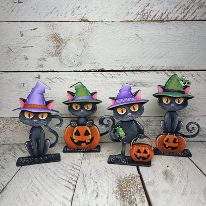 Gatti Halloween  con piedistallo Out of the Wood