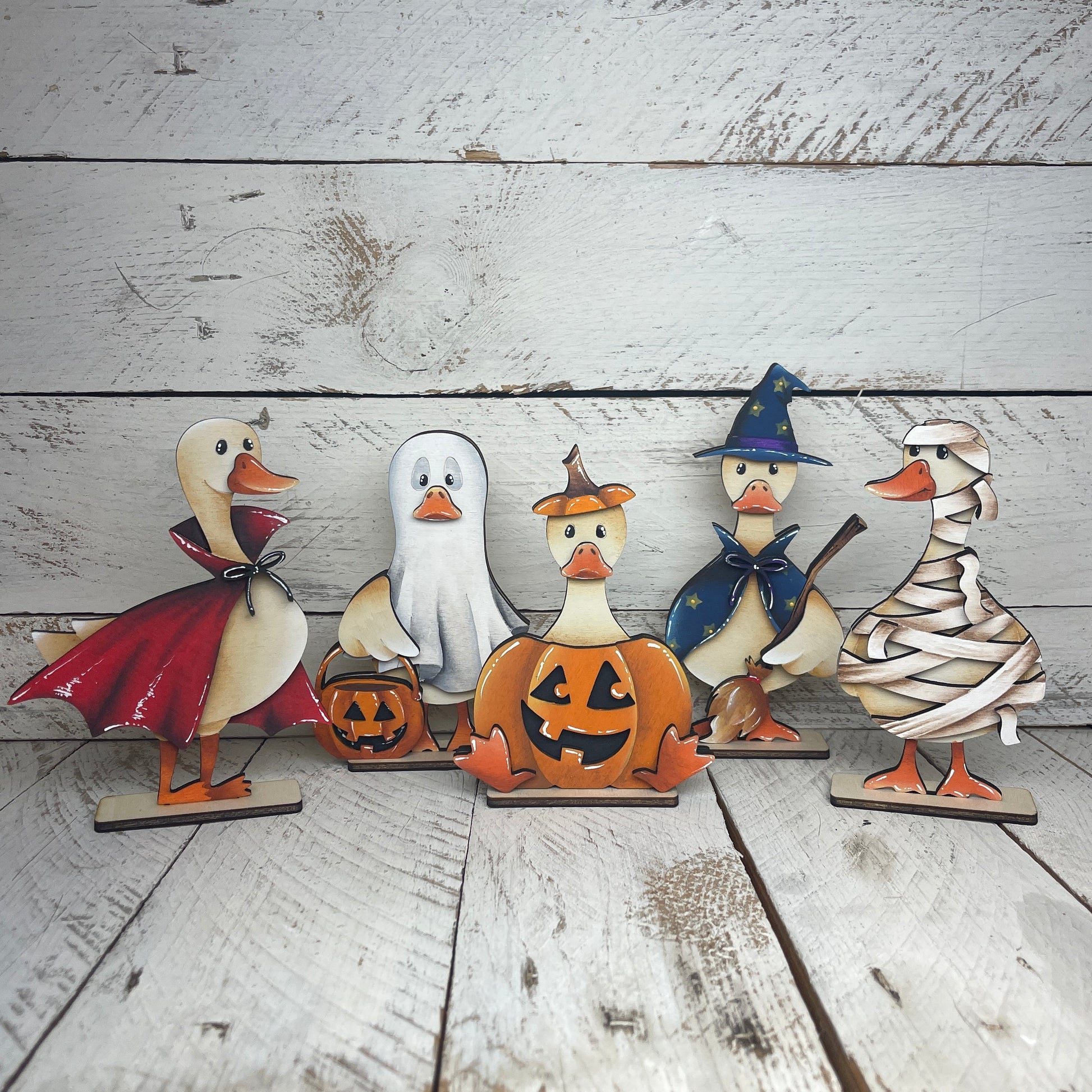 Oche Halloween   con piedistallo Out of the Wood