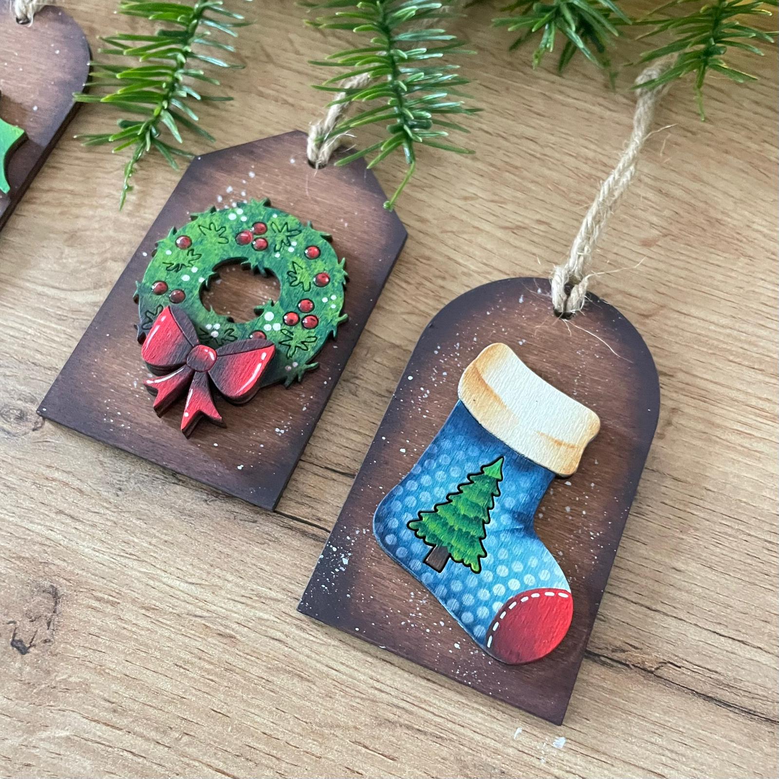 Christmas tag Out of the Wood