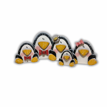 Pinguin family Out of the Wood