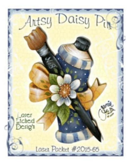 Artsy daisy pin - Out of the Wood